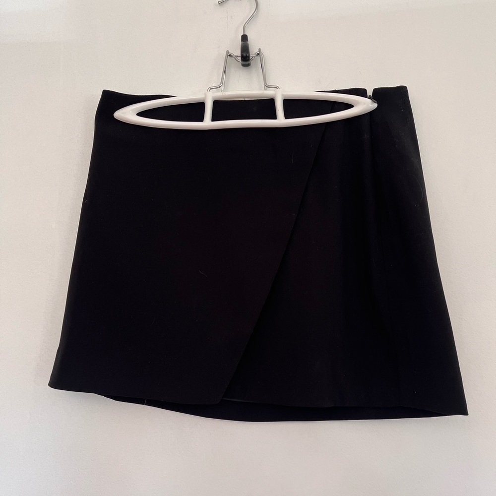 Black skirt